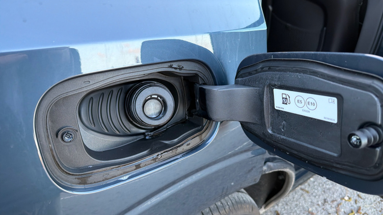 Volvo XC60 2.0 B5P Plus Dark 5dr AWD Geartronic Petrol Estate